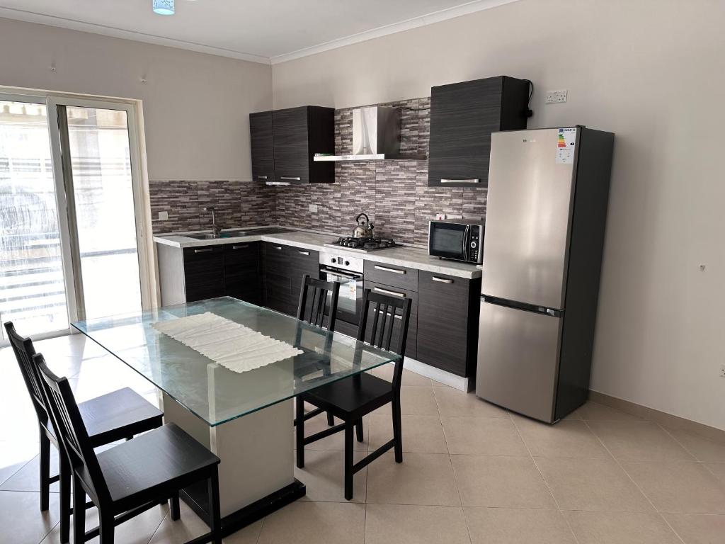 Köök või kööginurk majutusasutuses Cliff Side Apartment