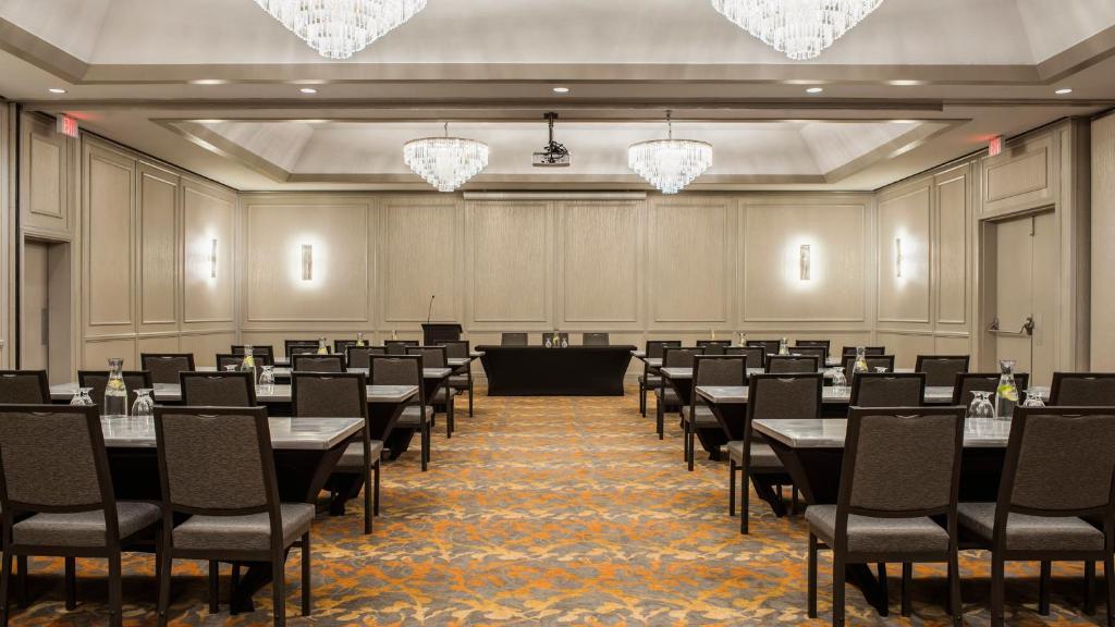 Holiday Inn Winnipeg-South by IHG - Resim 6
