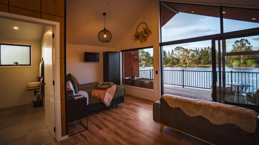 Posezení v ubytování HighTree Chalets