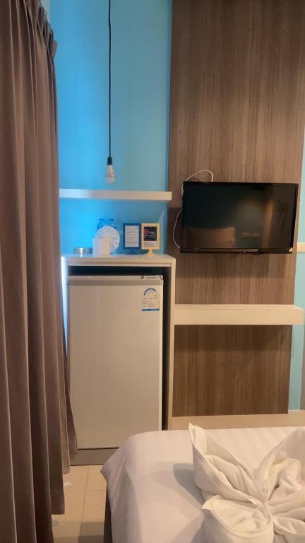 Hotel The Journey Patong New - Resim 40