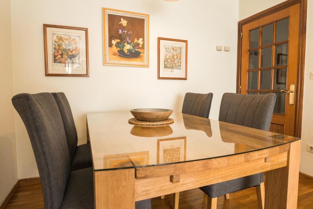 Posezení v ubytování Ravella Vilagarcía de Arousa
