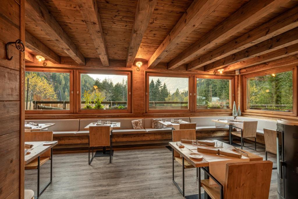 Restauracja lub miejsce do jedzenia w obiekcie La Tana dell'orso Hotel & SPA