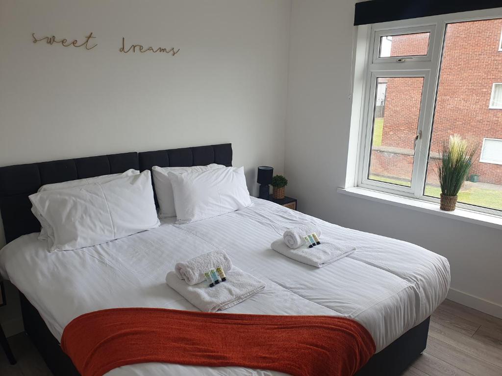 Fotografie z fotogalerie ubytování Sunny Apartment In Cheltenham v destinaci Cheltenham