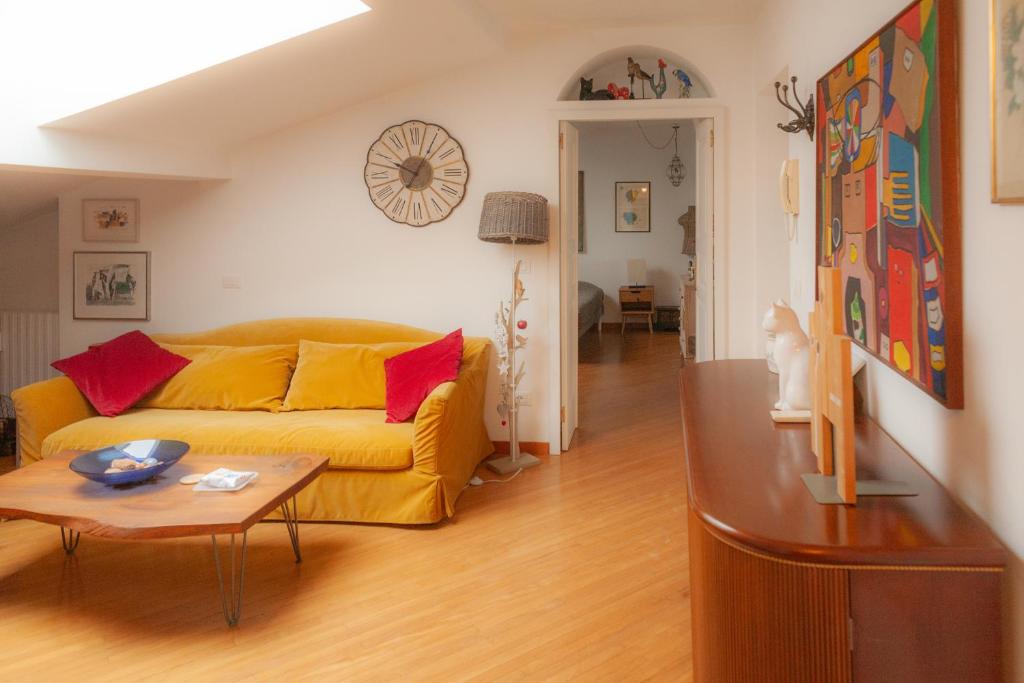 Quite and lovely attic - Paolo Sarpi 8 - Central location