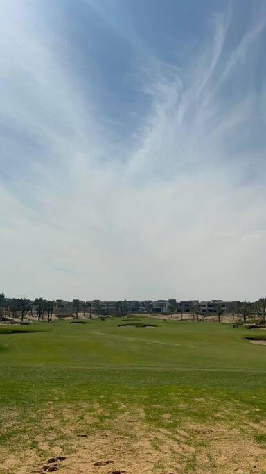 Golf v apartmánu nebo okolí