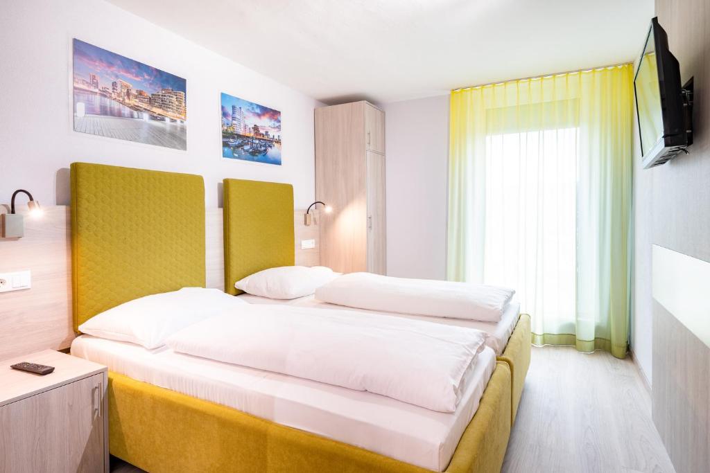 HOTEL Am Spichernplatz - Resim 32