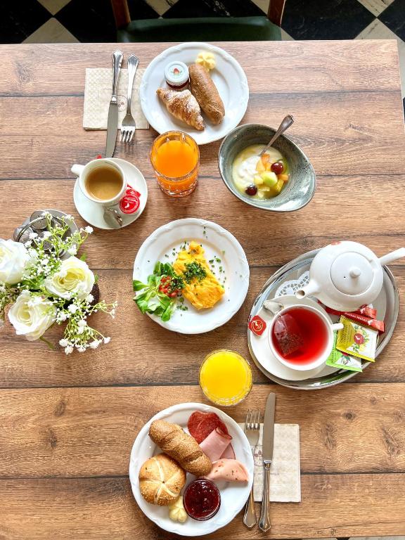 Hotel Restaurant Grünwalderhof - Resim 9