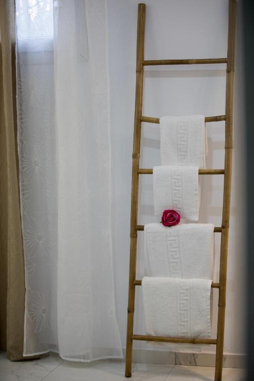 Village Anto Fira - 14