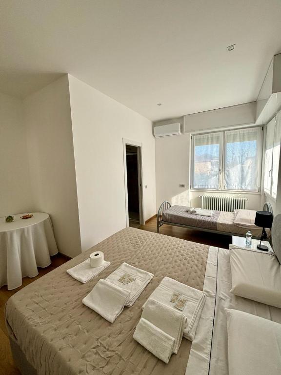 Villa Giulini Rho - Triple Room