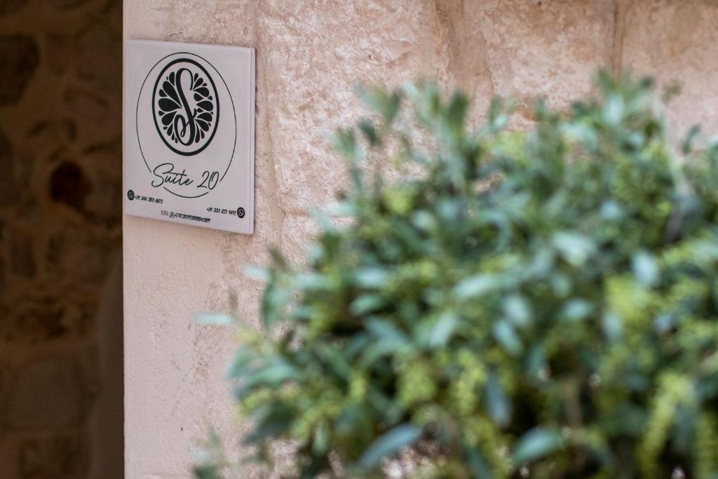 Certifikát, hodnocení, plakát nebo jiný dokument vystavený v ubytování Suite 20