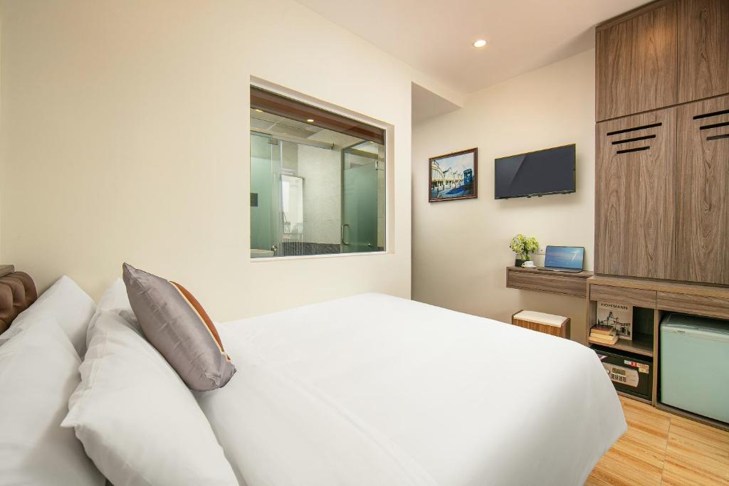 Tunger Premium Hotel & Travel - 16