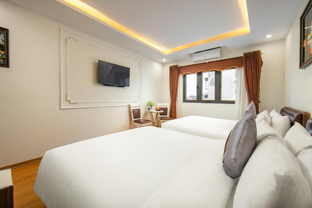 Suite Gia Đình