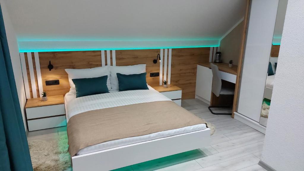 Posteľ alebo postele v izbe v ubytovaní Premier House by RD Group
