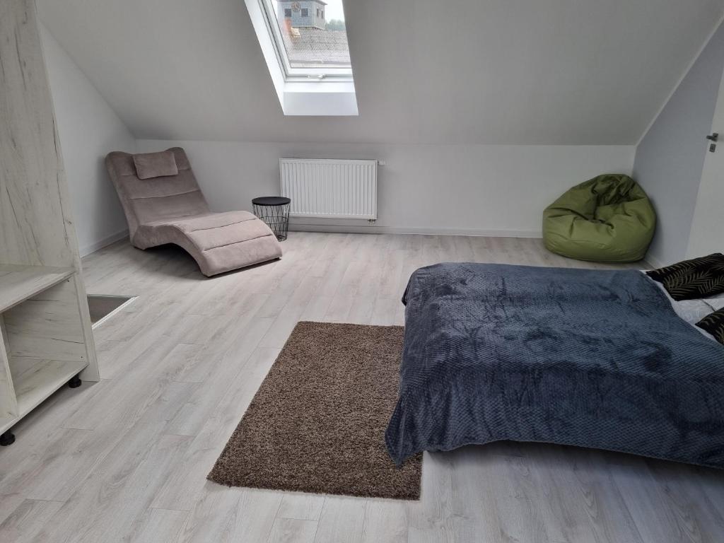 Posedenie v ubytovaní Domek pod świerkami - "Apartamenty świerkowe"