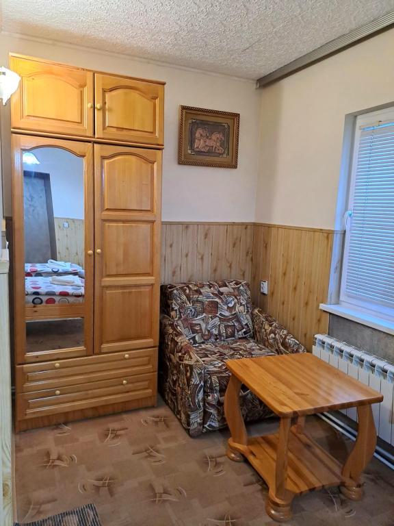 Posezení v ubytování Kovacha Guest House