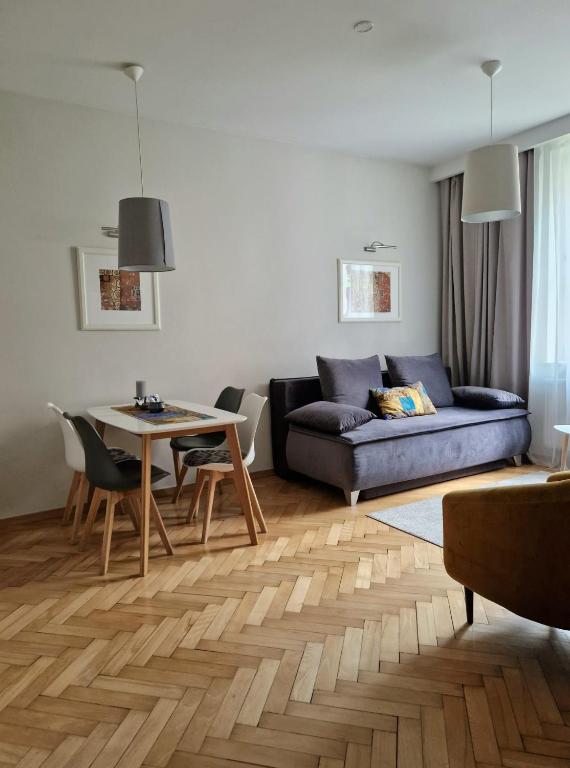 Brokilon House - Superior Apartment