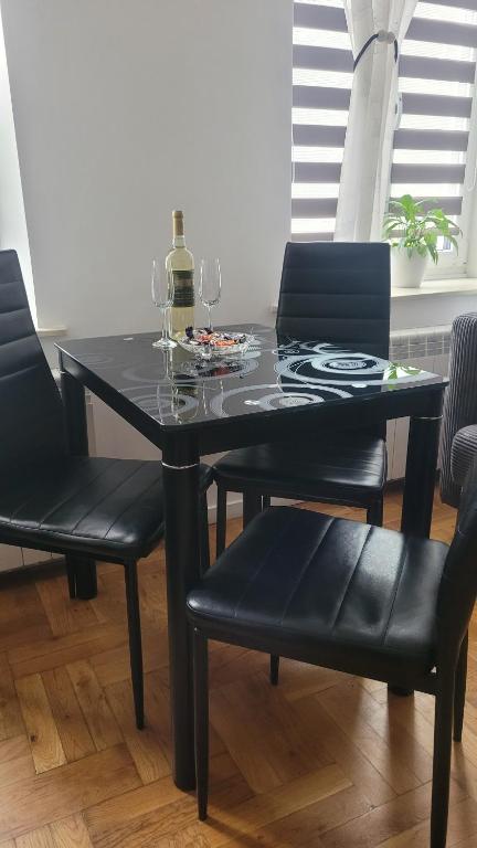 Studio Sanowa - One-Bedroom Apartment