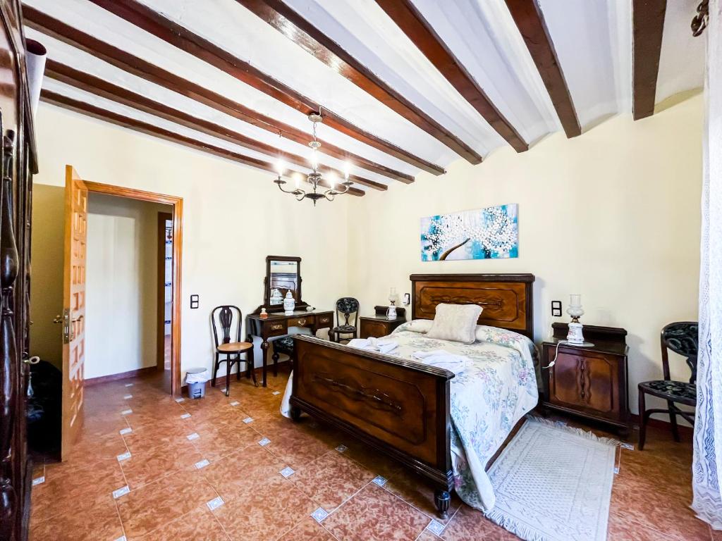 Posteľ alebo postele v izbe v ubytovaní CASA CAPITÁN INDALECIO.