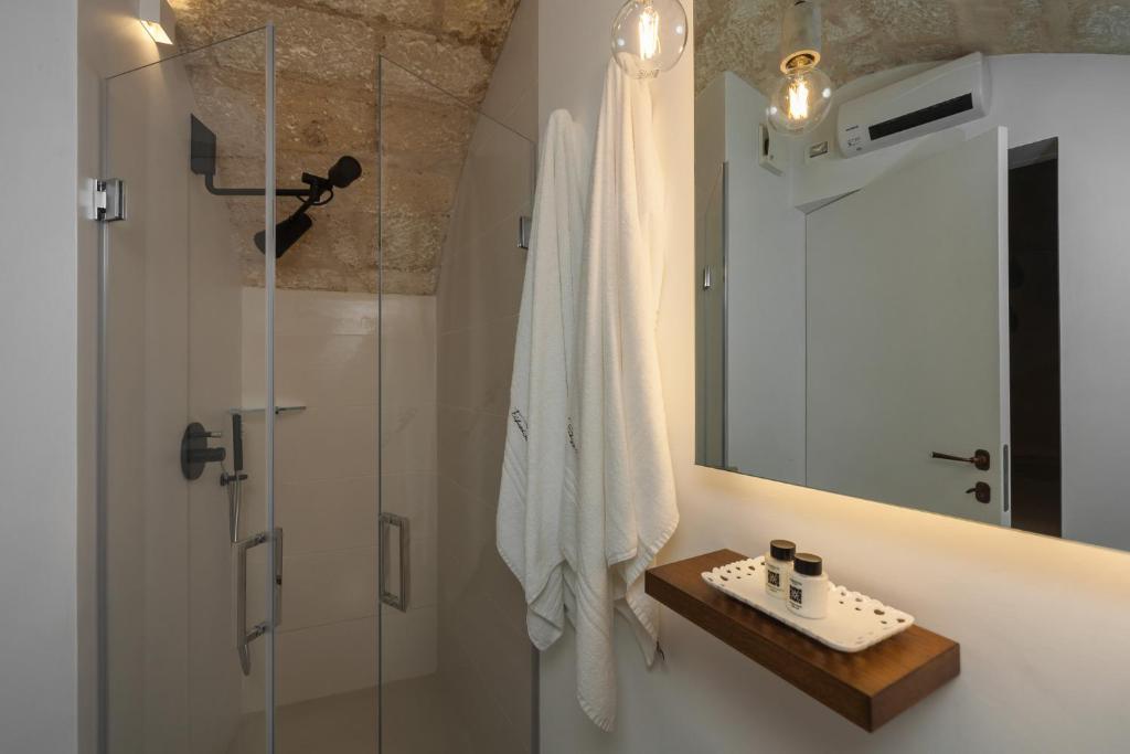 A bathroom at Palazzo Fiscaiolo