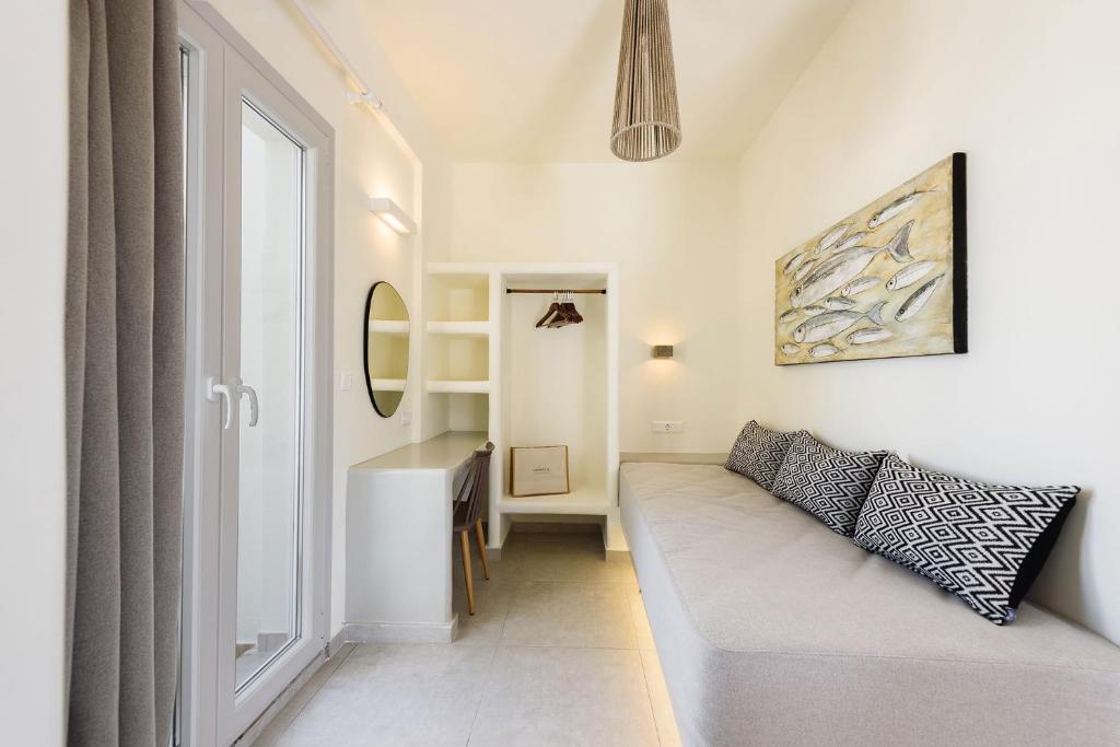 Vammos Luxury Residences - 7