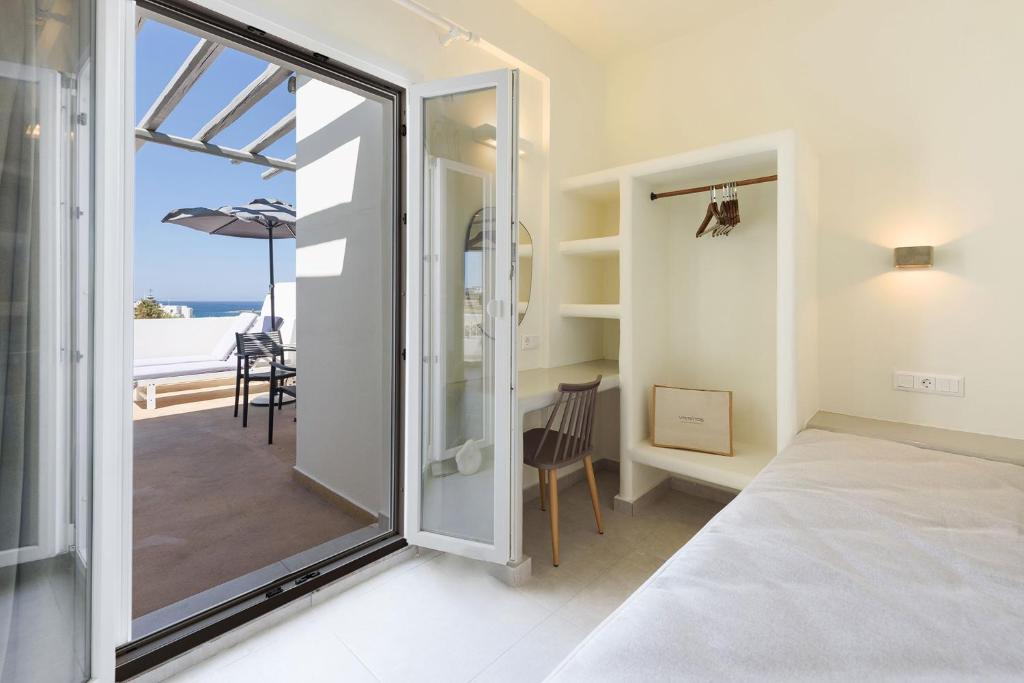 Vammos Luxury Residences - 8