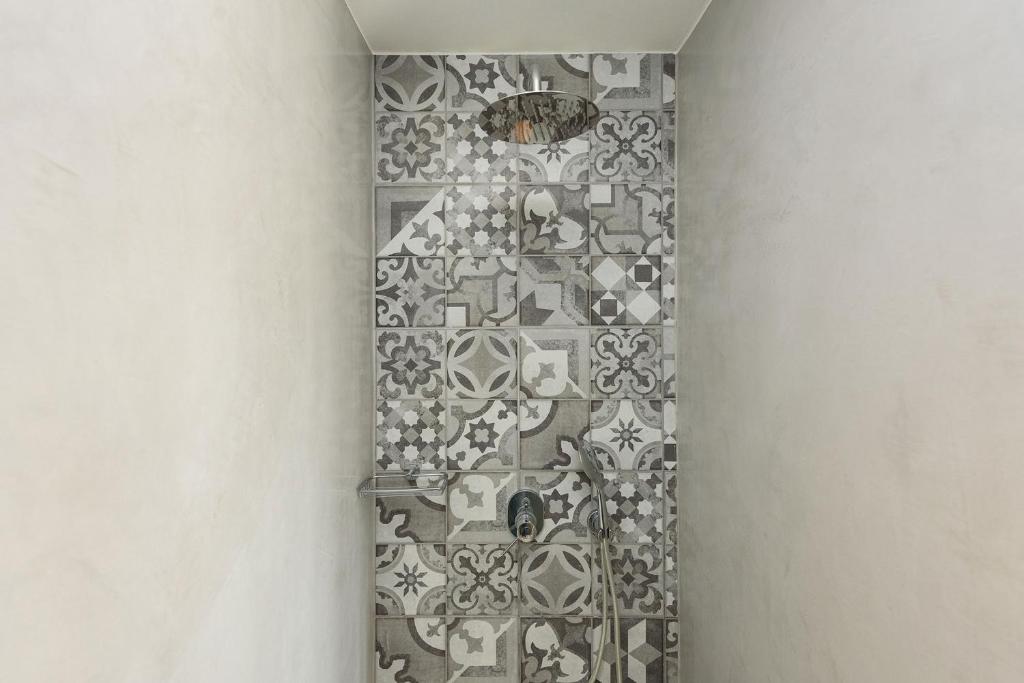 Vammos Luxury Residences - 10