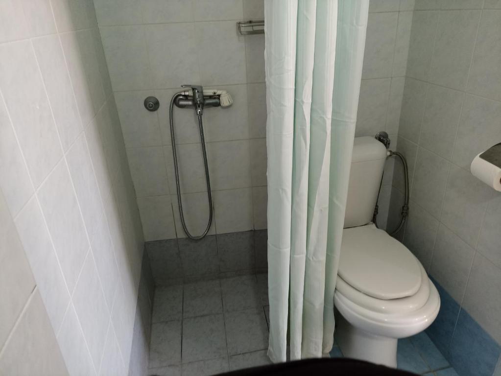 Koupelna v ubytování Elite Hotel