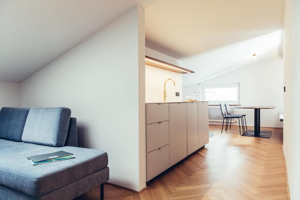 Hotel Dermuth Klagenfurt - Resim 8