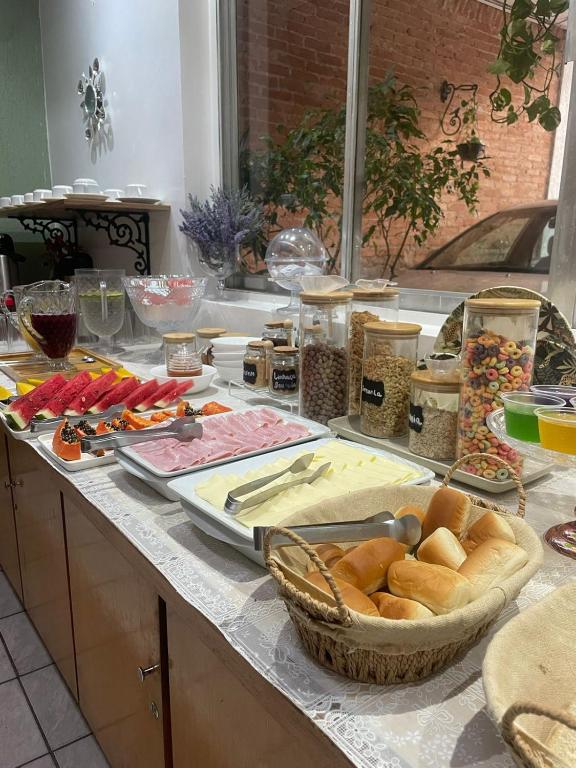 Jídlo v penzionu – hostince nebo okolí