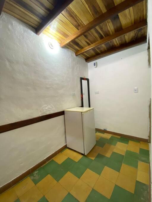 Apartaestudio cerca a parque Zapatoca