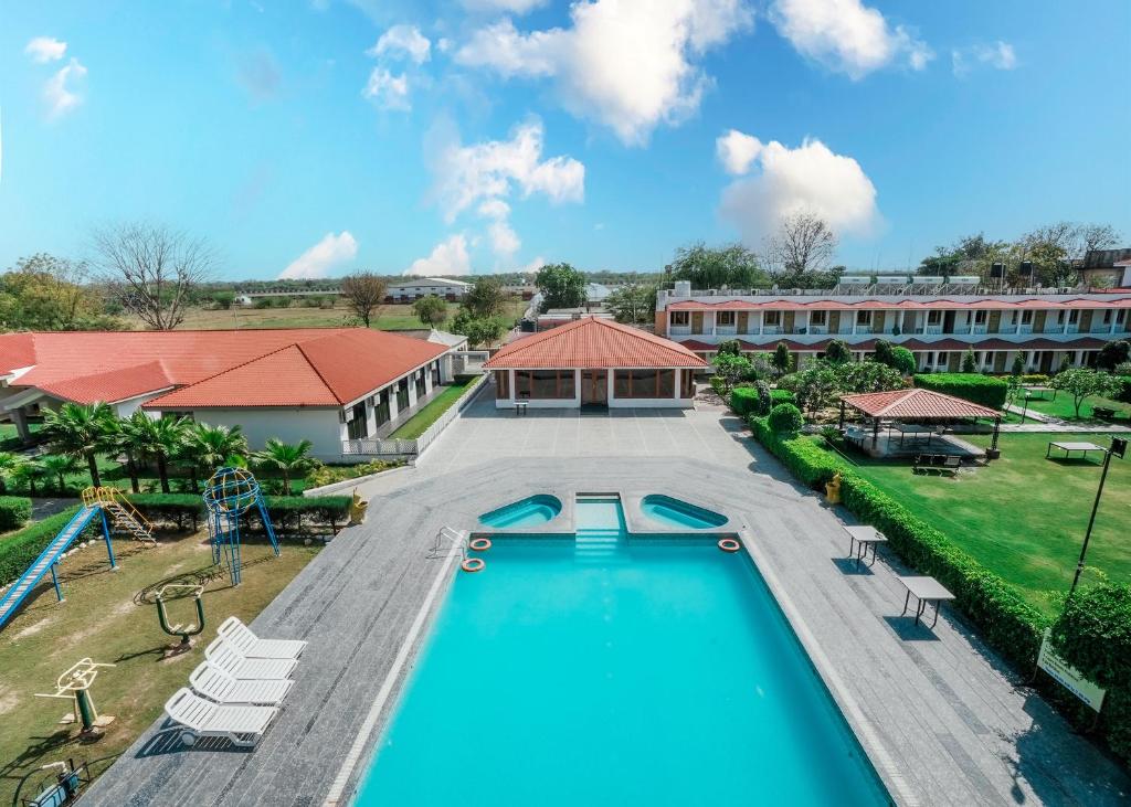 an overhead view of a swimming pool at a resort at Rupis Resort in Dabok