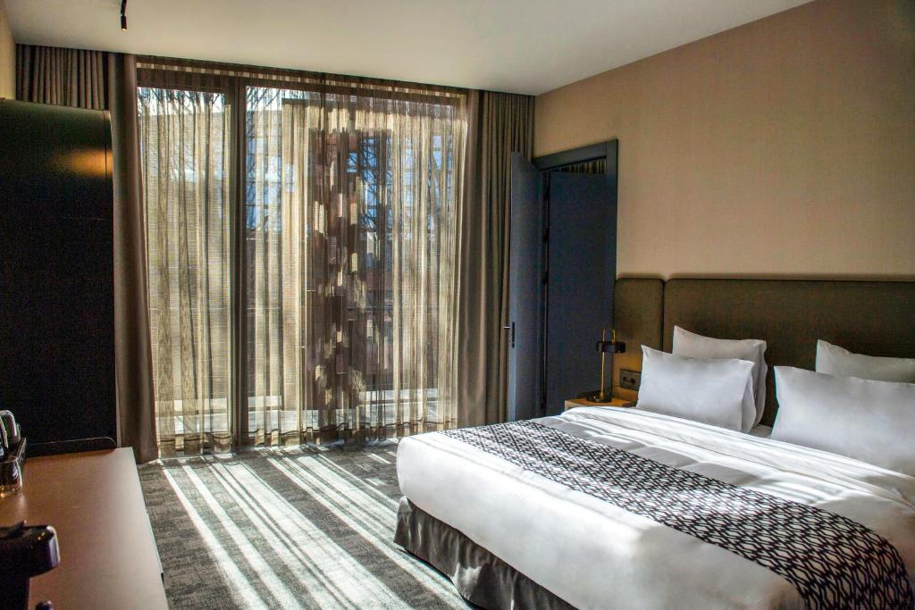 Qarvasla Hotel - Sala De Doble O Gemela Superior Con Terraza