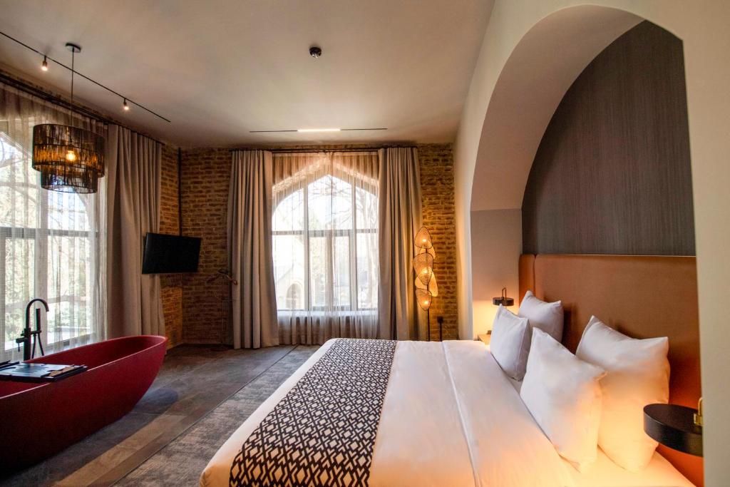 Qarvasla Hotel - Suite Junior