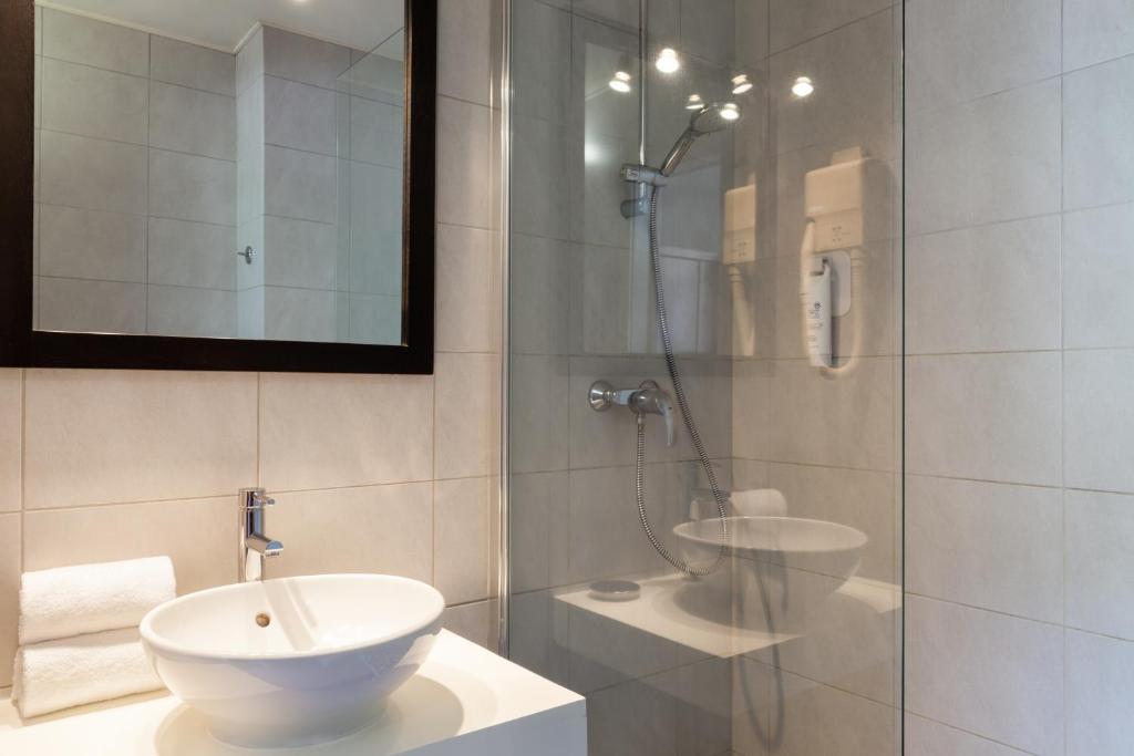 The Originals City Hotel de l Ange Guebwiller - Standard Family Room