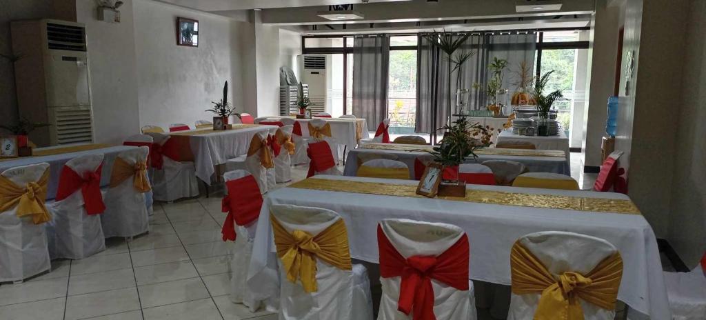 Restaurace v ubytování Balai Subik Hotel
