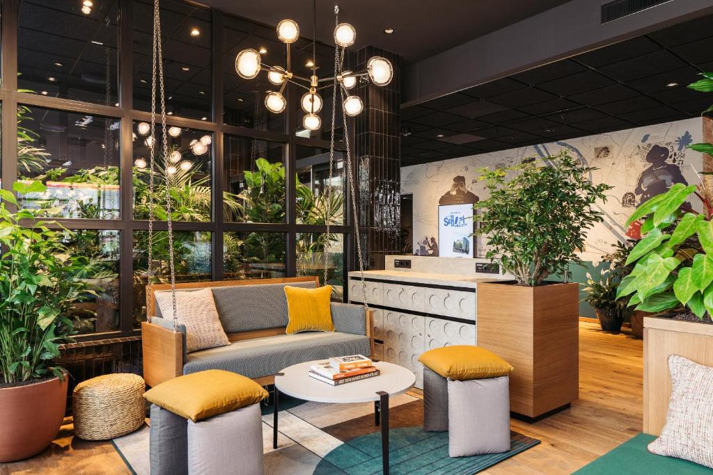 Posezení v ubytování Hotel Schani UNO City