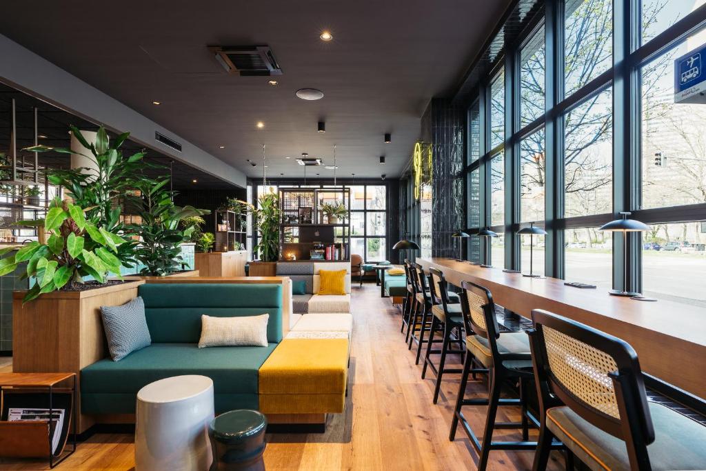 Posezení v ubytování Hotel Schani UNO City