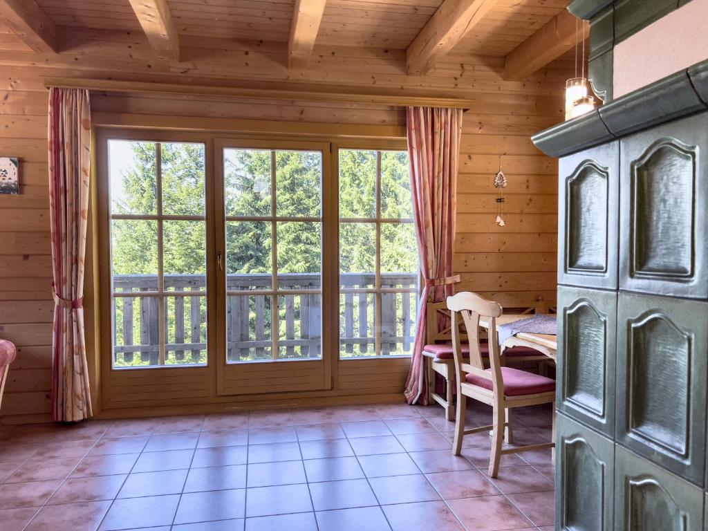 Fotografie z fotogalerie ubytování 1A Chalet Enzianhuette - Wandern und Indoor Sauna v destinaci Elsenbrunn