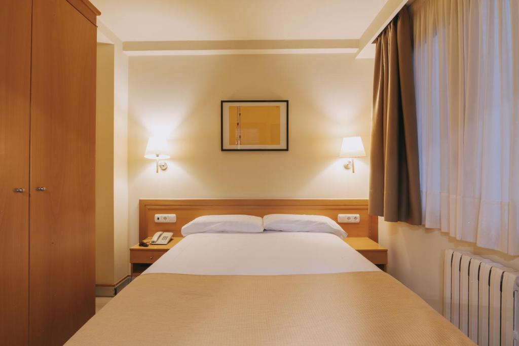 Hotel Zaragoza Plaza - Resim 21