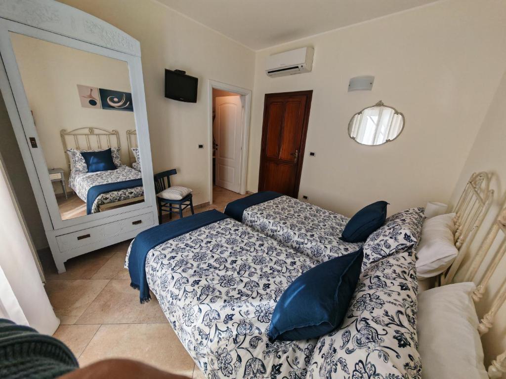 Il sogno di Jo a 50 mt dal mare - Family Room With Bathroom