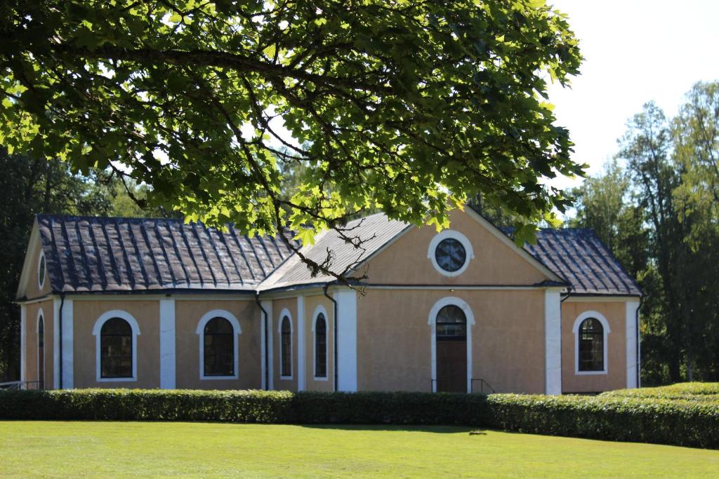 Zahrada ubytování Sätra Brunn Hälsobrunn