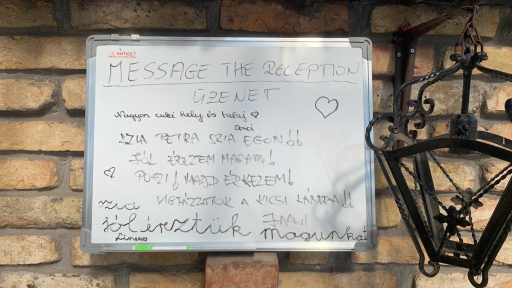 Jízda na kole v ubytování Toscan Panzió nebo okolí