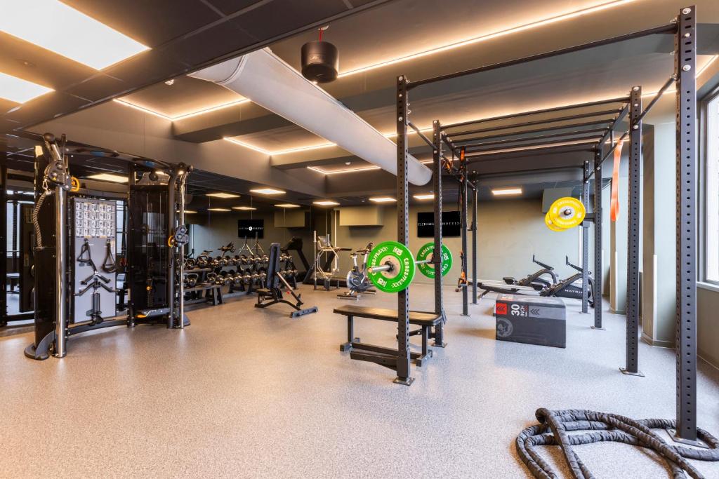 Fitness centrum a/nebo fitness zařízení v ubytování Fletcher Boutique Hotel Slaak-Rotterdam