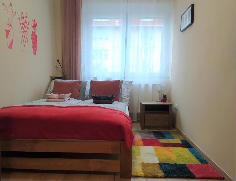 Pitypang Apartman 7400 Kaposvár, József Attila utca 2 kép - 1