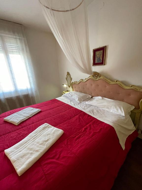Postel nebo postele na pokoji v ubytování Lovenice Center