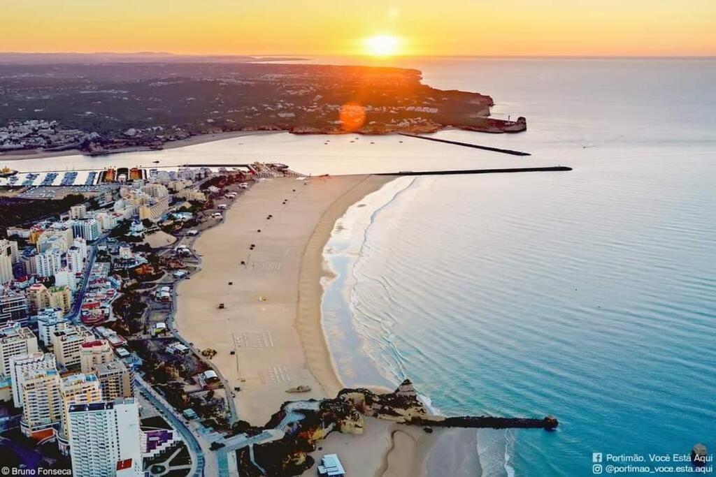 EYES ON THE BEACH in Praia da Rocha