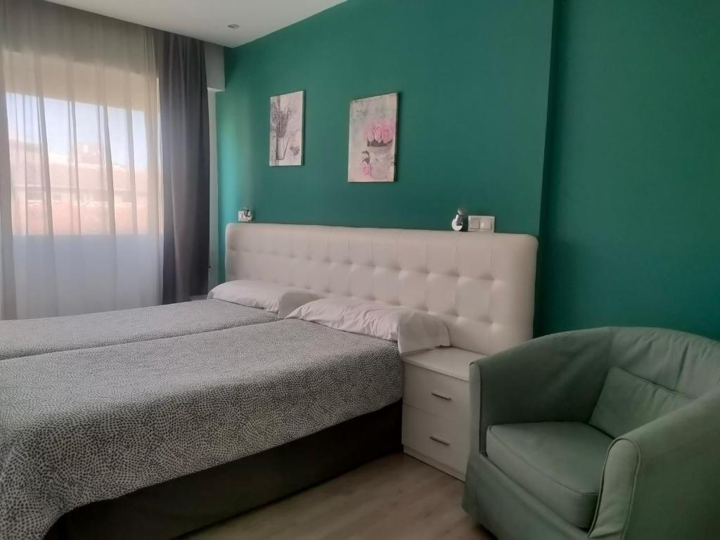 Boutique Urban Madrid Serrano - Resim 5