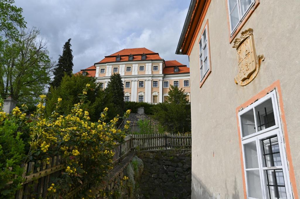Budova, kde se apartmán nachází