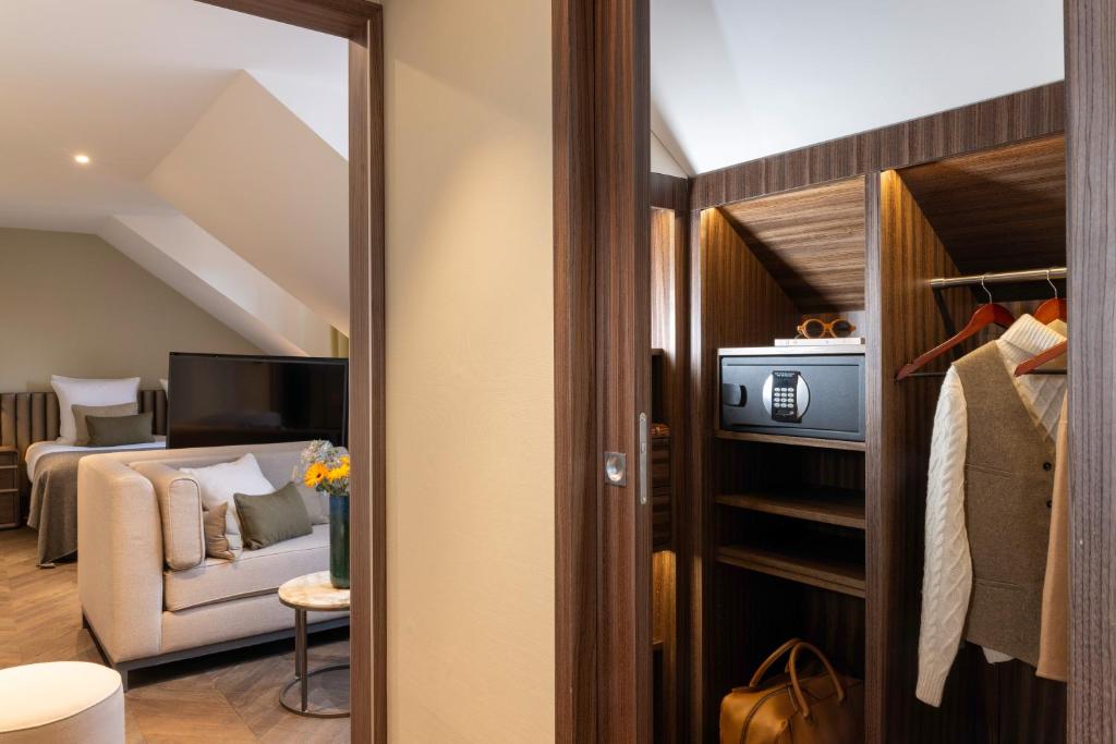 Hotel D Geneva - Resim 20