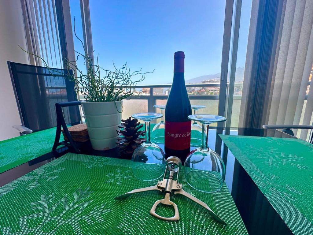 A balcony or terrace at Top DUPLEX-DELUXE APPARTEMENT-ALBATROS